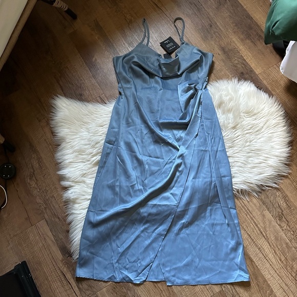 LULU’S Hollywood Woman Dusty Blue Satin Midi Dress - Picture 4 of 6